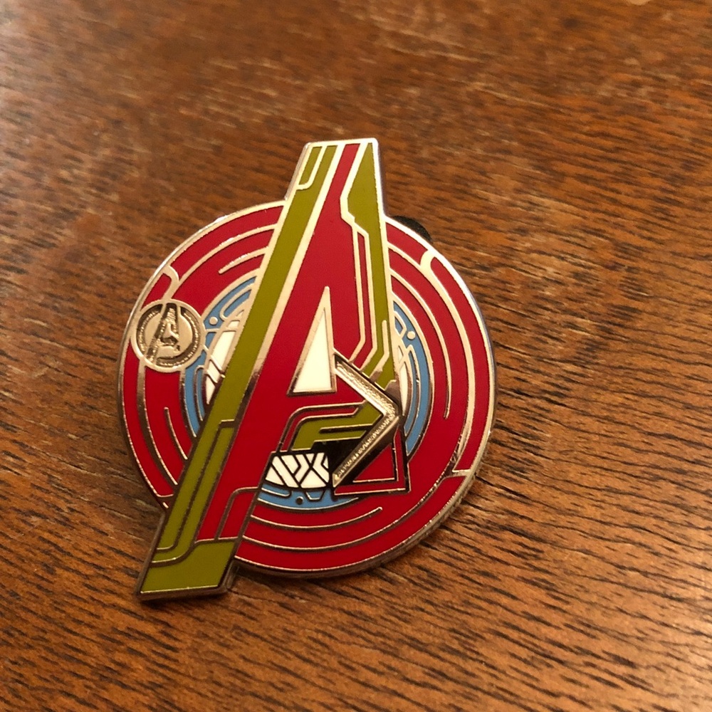 Authentic Disney Avengers pin. Each pin $8 or 4 pins for $25, additional pins $5 - Picture 7 of 7